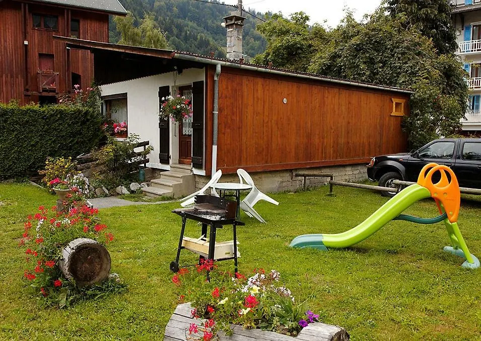Le Petit Chalet-1